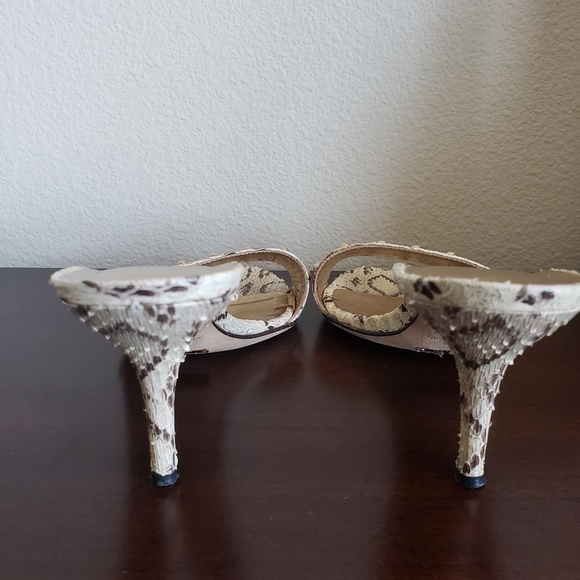 Dolce & Gabbana studded python slide sandals - Picture 2 of 4